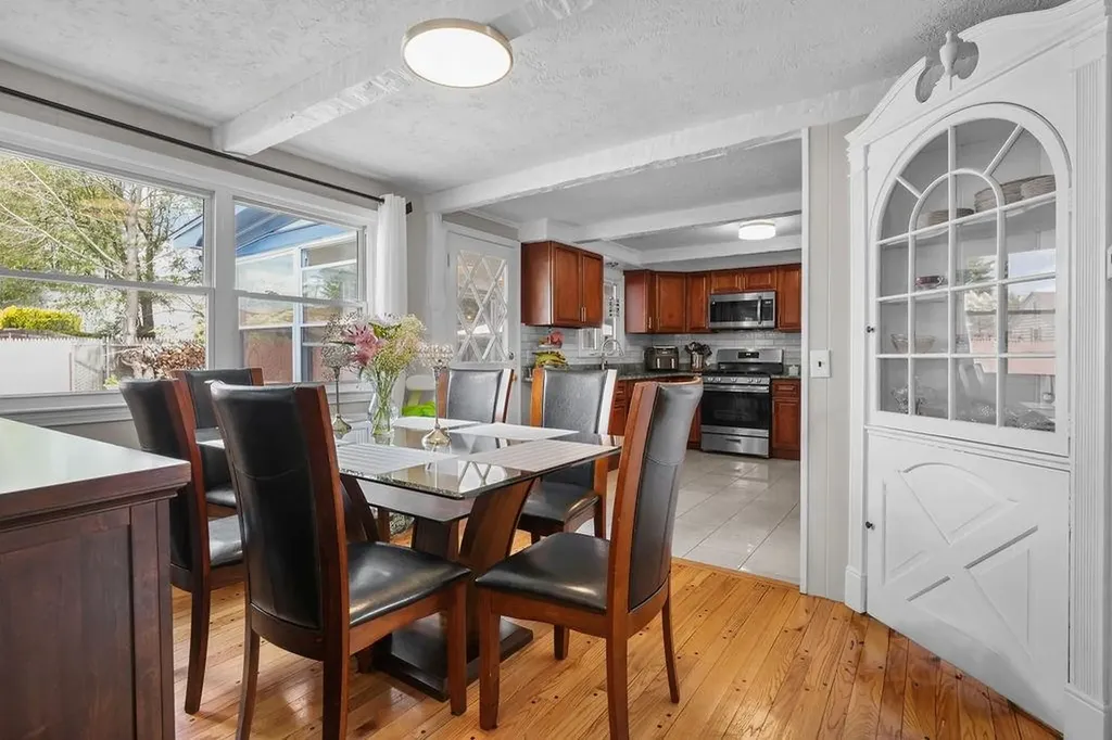 42 Pinewood Drive North Providence RI 02904