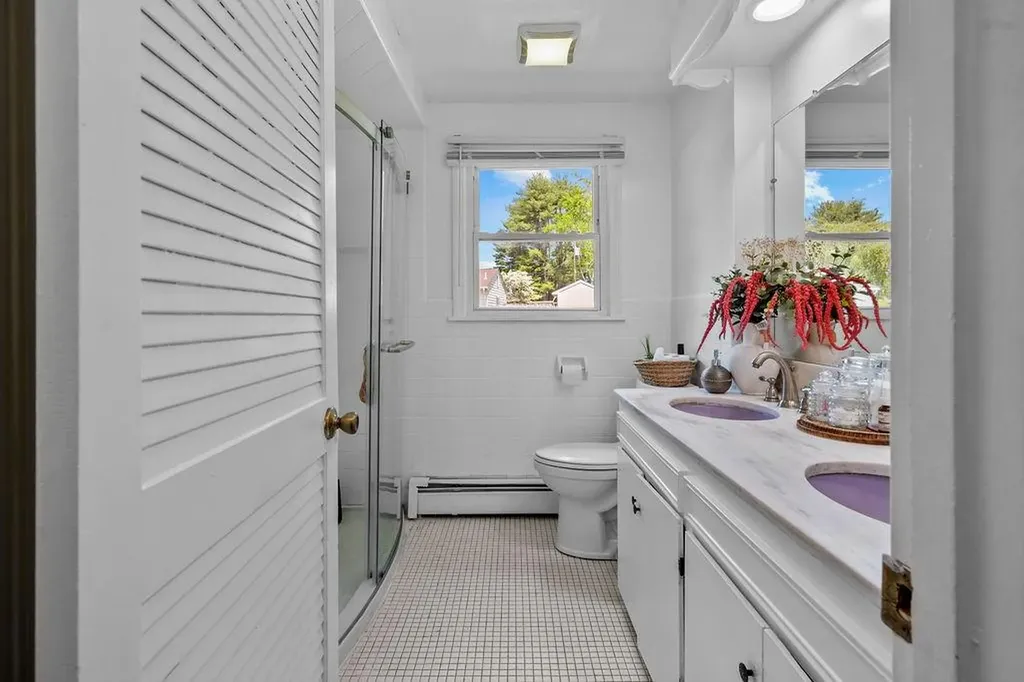 42 Pinewood Drive North Providence RI 02904
