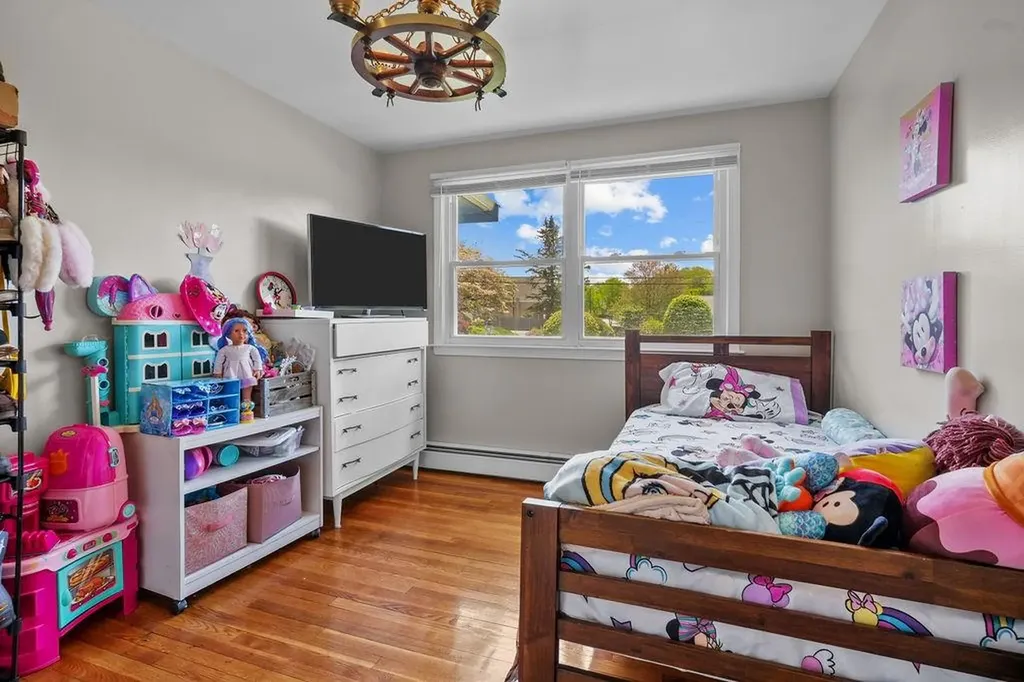 42 Pinewood Drive North Providence RI 02904