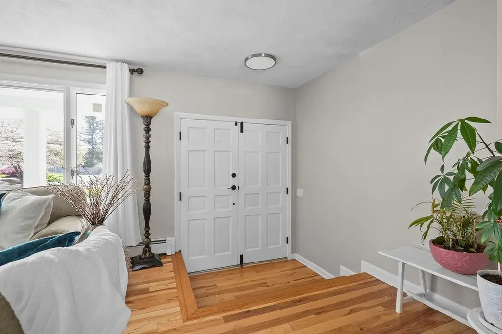 42 Pinewood Drive North Providence RI 02904