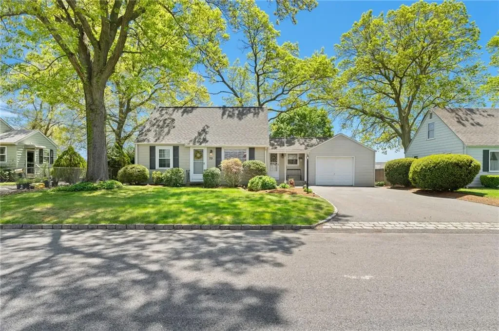 70 Grotto Avenue Warwick RI 02888