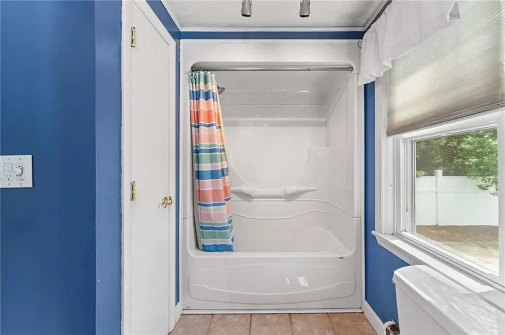70 Grotto Avenue Warwick RI 02888