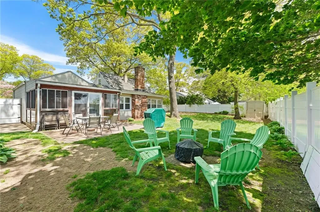 70 Grotto Avenue Warwick RI 02888
