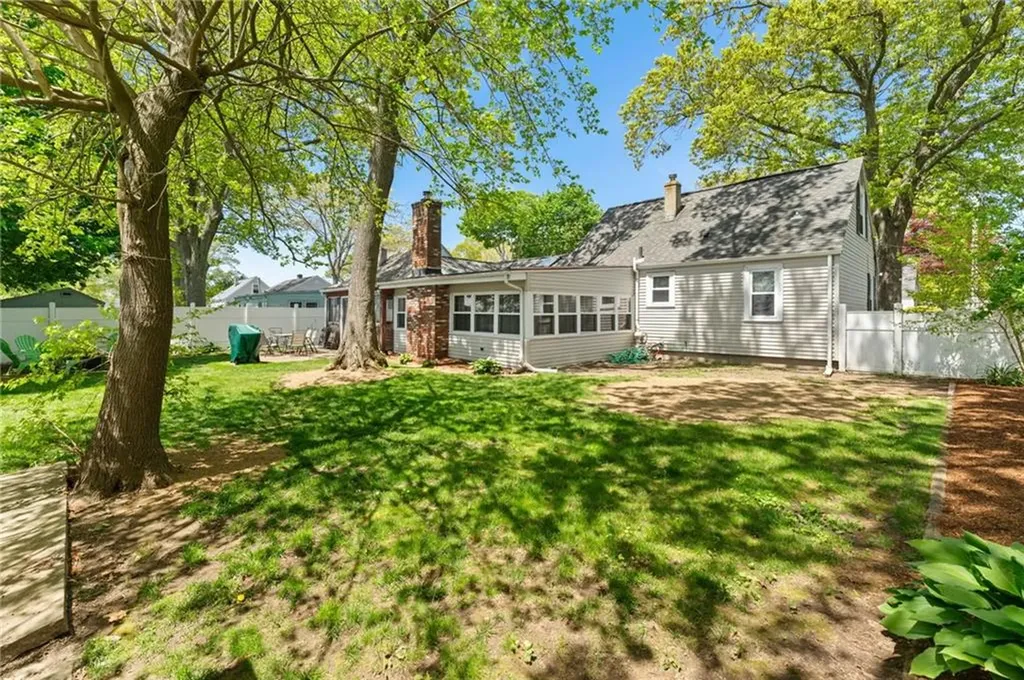 70 Grotto Avenue Warwick RI 02888