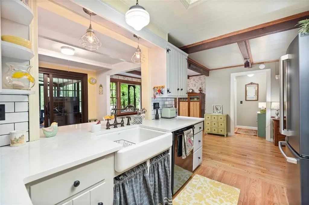 28 Sherman Avenue Lincoln RI 02865