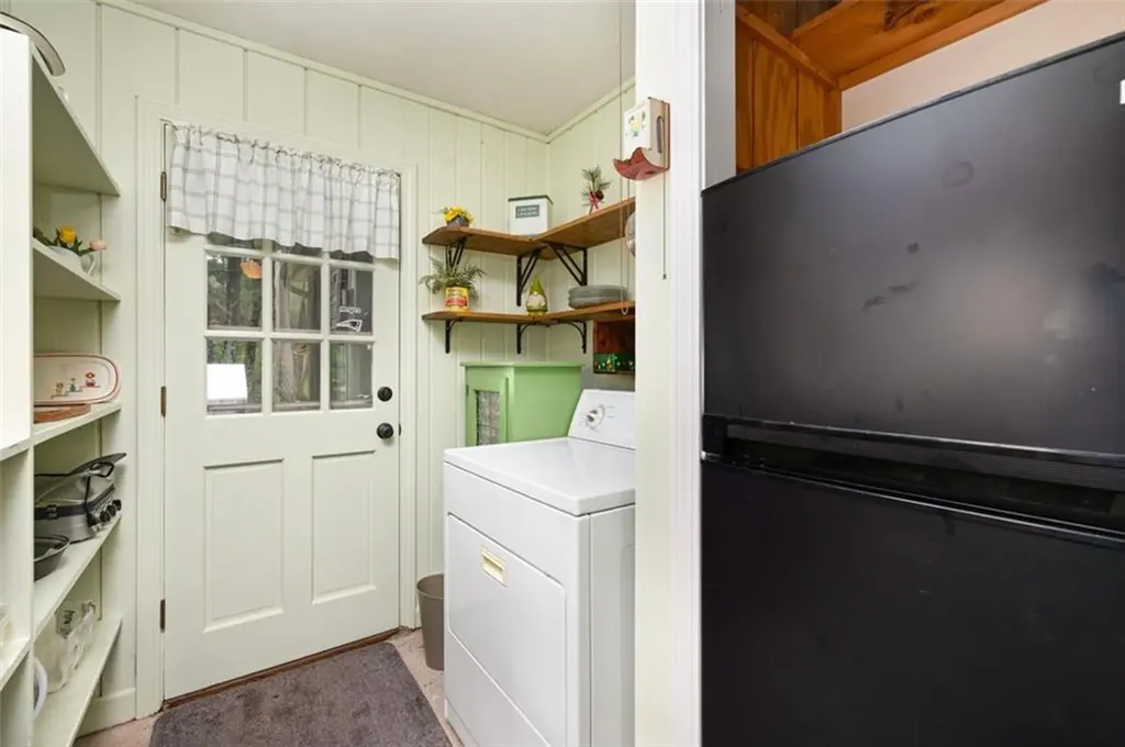 28 Sherman Avenue Lincoln RI 02865