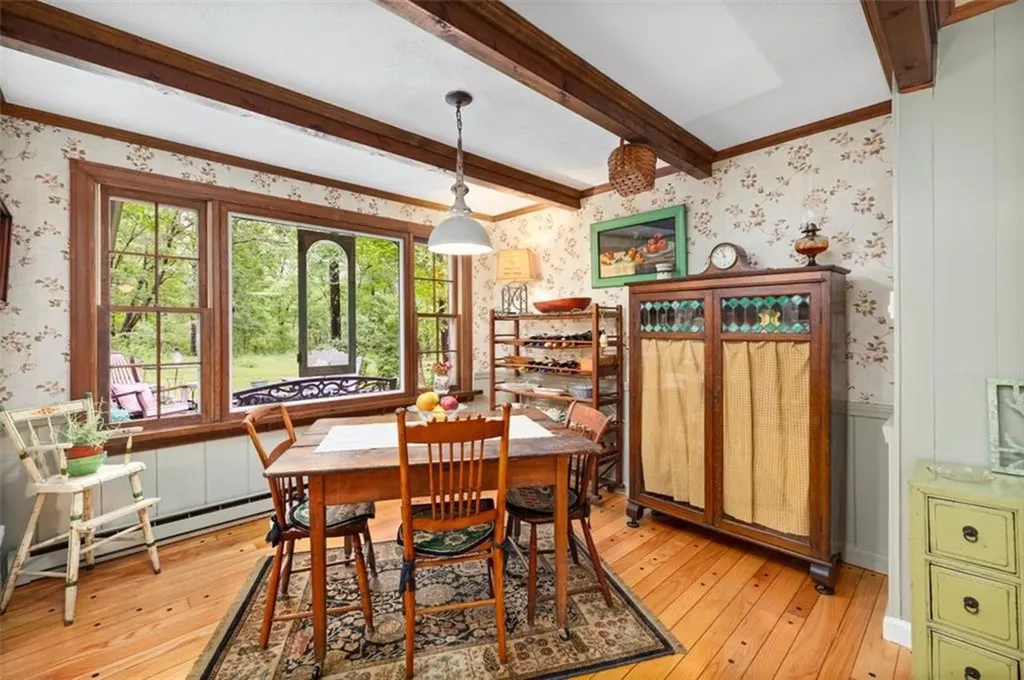 28 Sherman Avenue Lincoln RI 02865