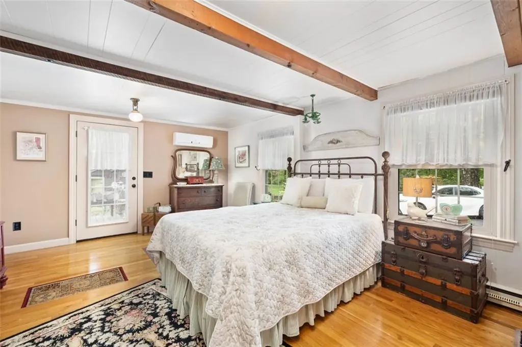 28 Sherman Avenue Lincoln RI 02865