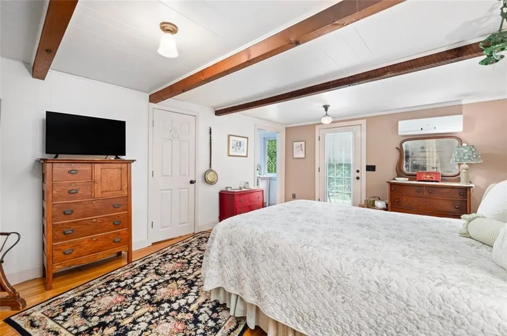 28 Sherman Avenue Lincoln RI 02865