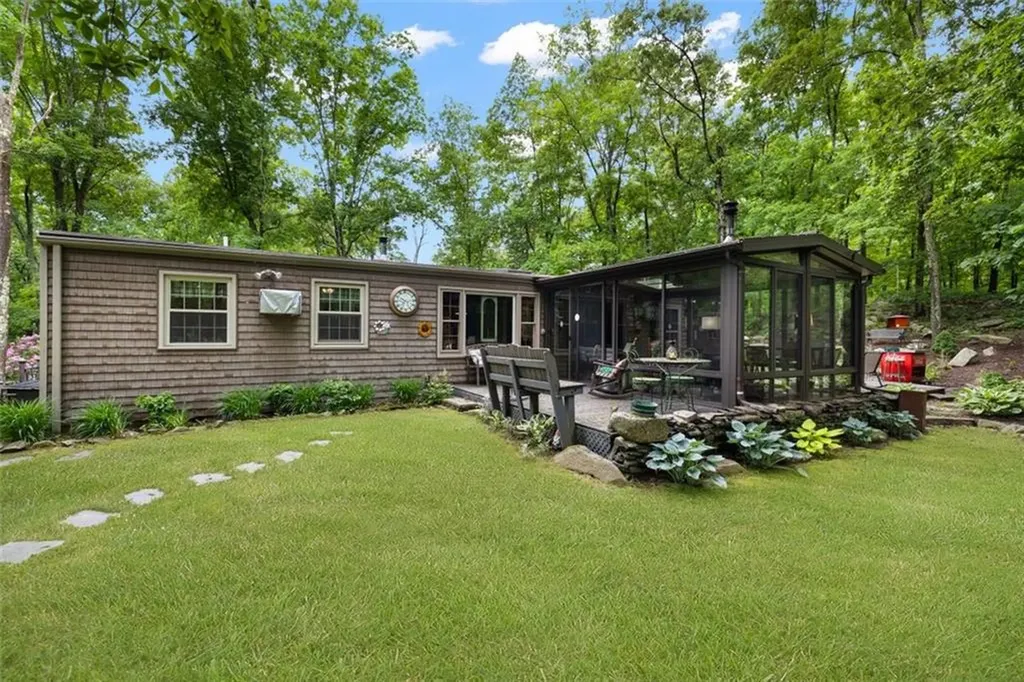 28 Sherman Avenue Lincoln RI 02865
