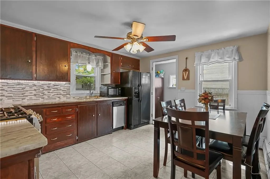 17 Flynn Avenue Cranston RI 02920
