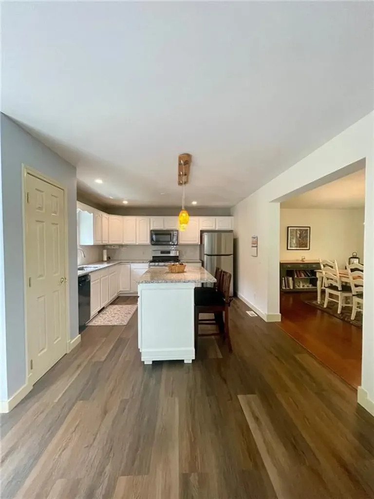 114 Central Pike Foster RI 02825