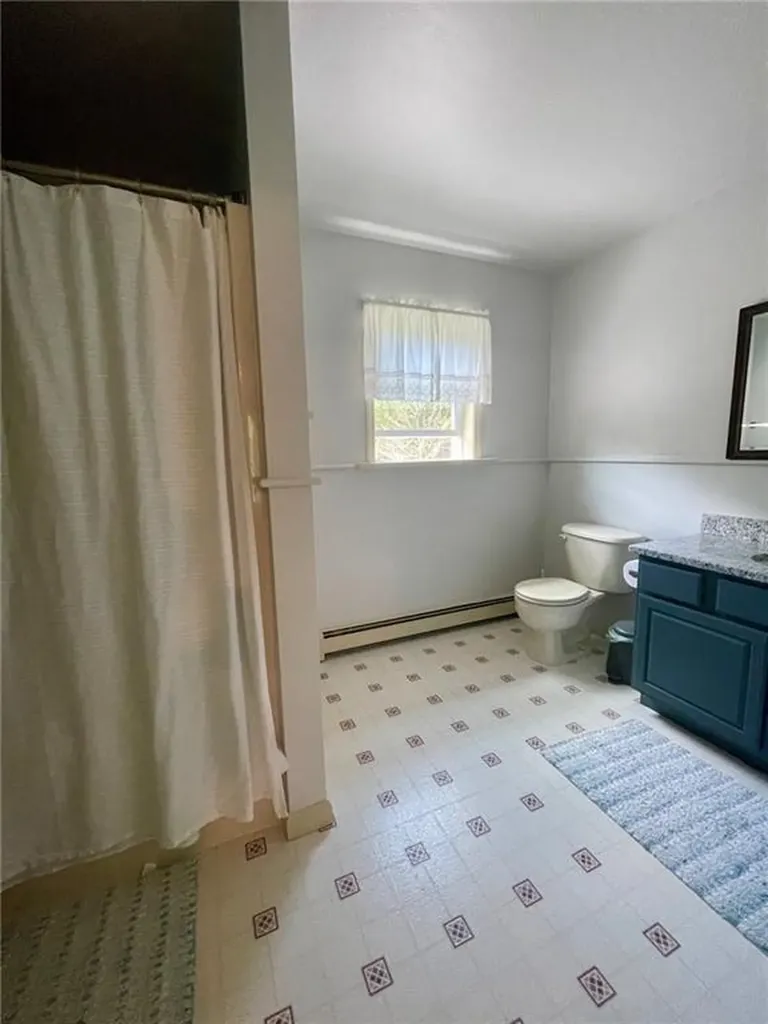 114 Central Pike Foster RI 02825