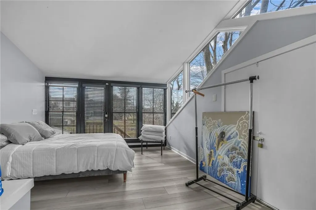 47 Burbank Avenue Narragansett RI 02882