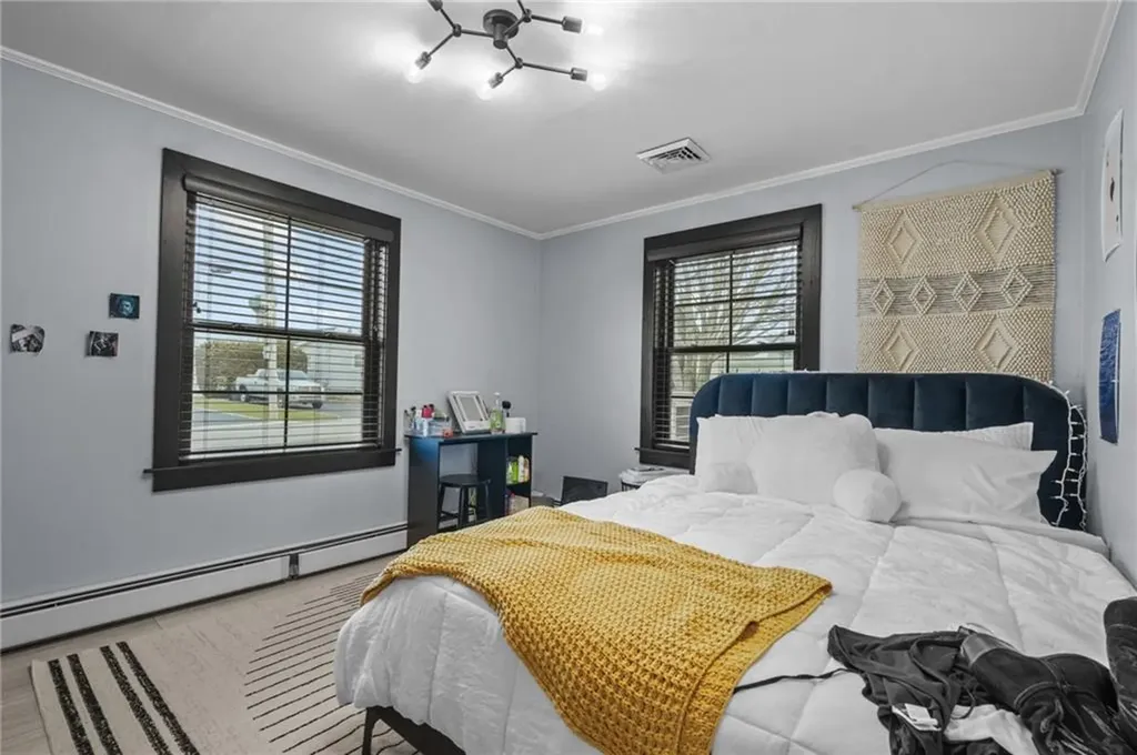 47 Burbank Avenue Narragansett RI 02882