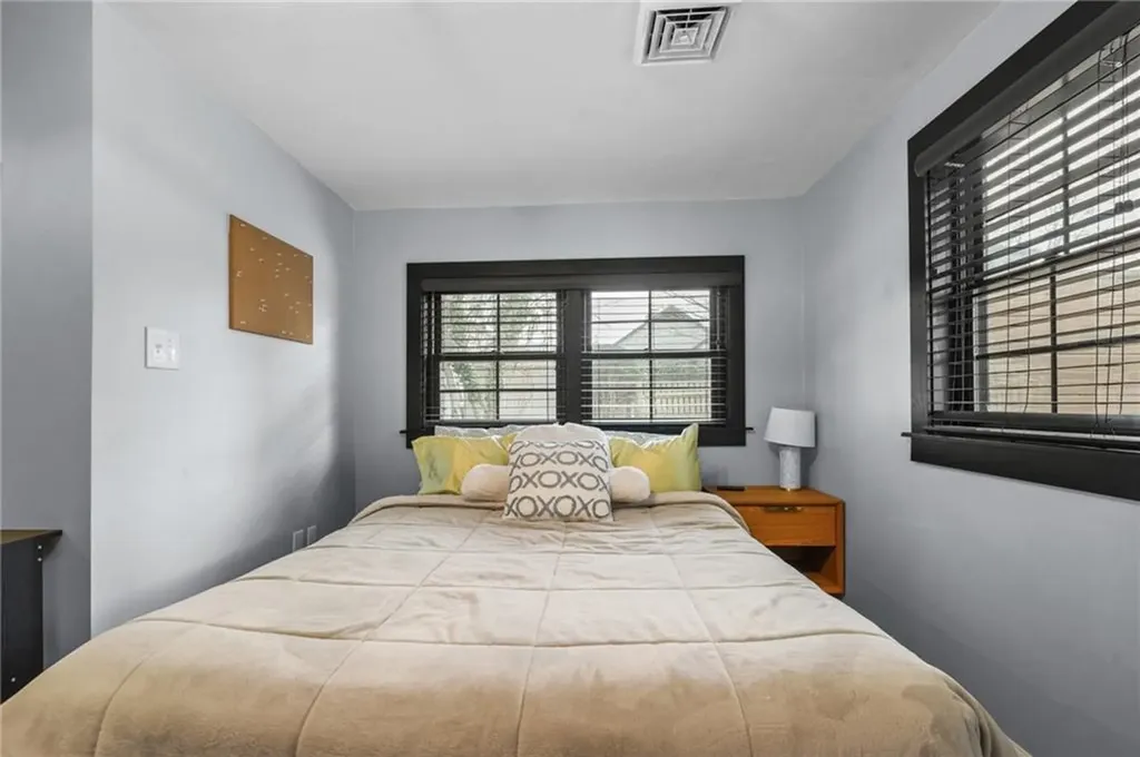 47 Burbank Avenue Narragansett RI 02882
