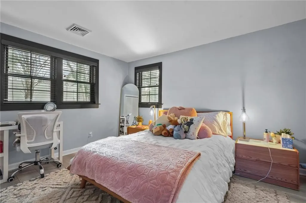 47 Burbank Avenue Narragansett RI 02882