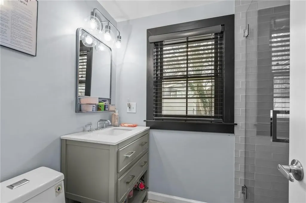 47 Burbank Avenue Narragansett RI 02882