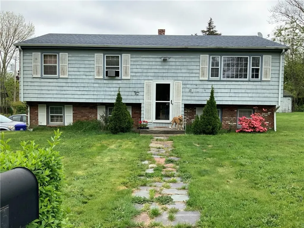 25 Overhill Road Warren RI 02885