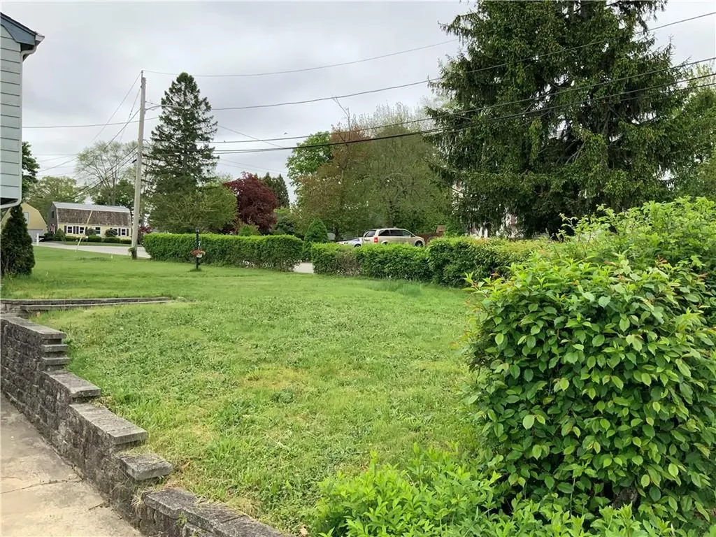 25 Overhill Road Warren RI 02885