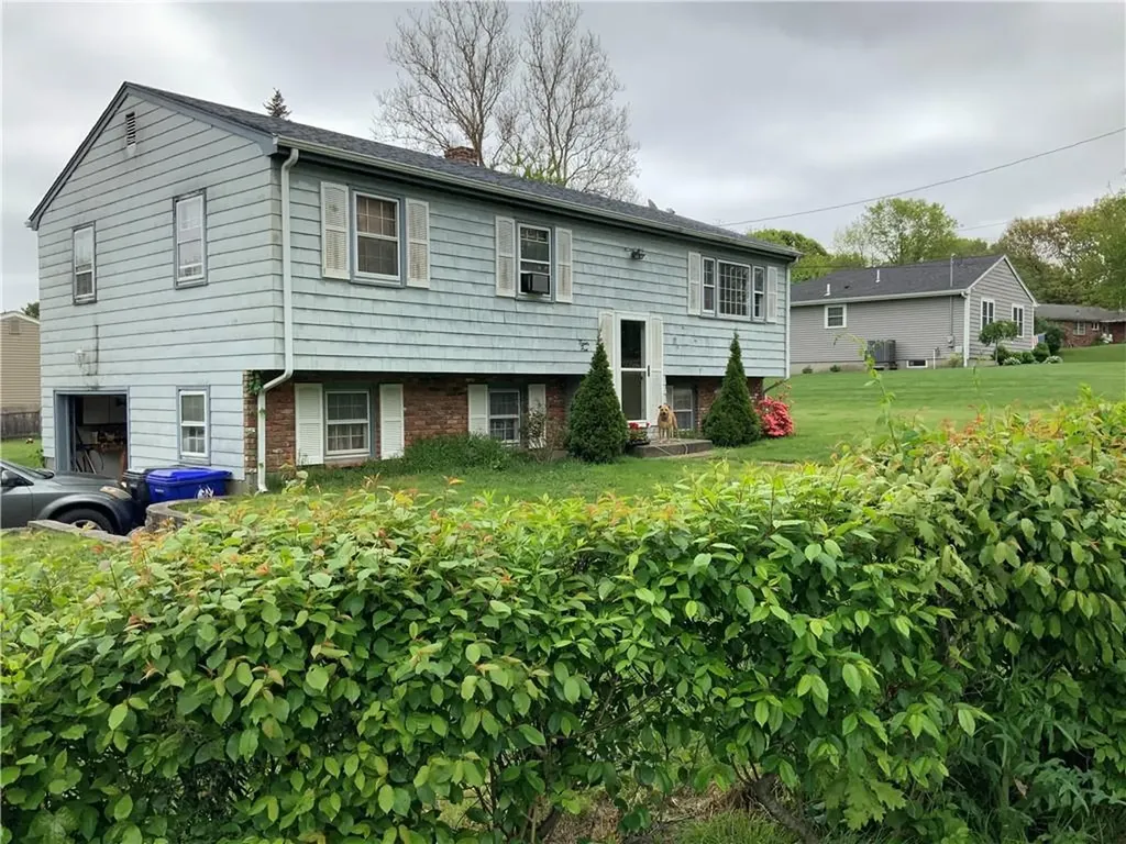 25 Overhill Road Warren RI 02885