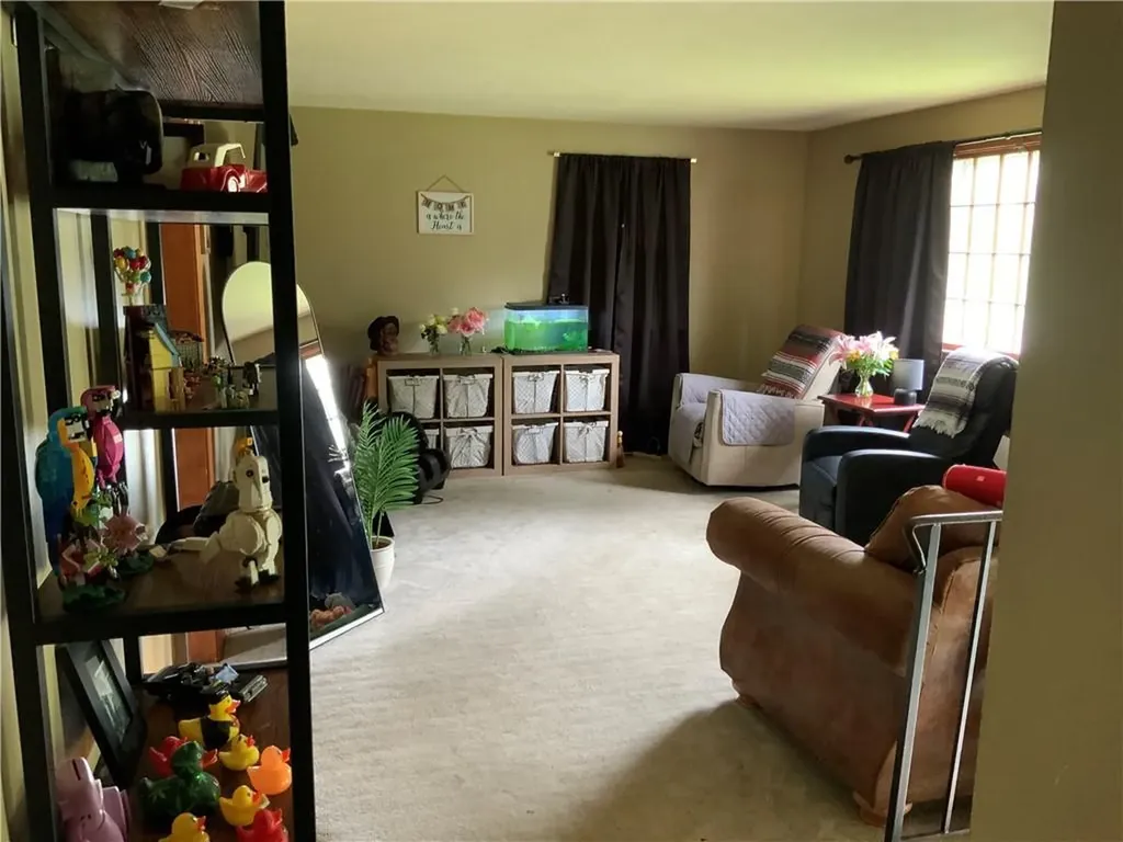25 Overhill Road Warren RI 02885
