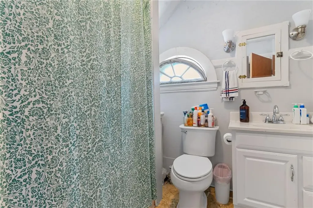 58 Summer Street Woonsocket RI 02895