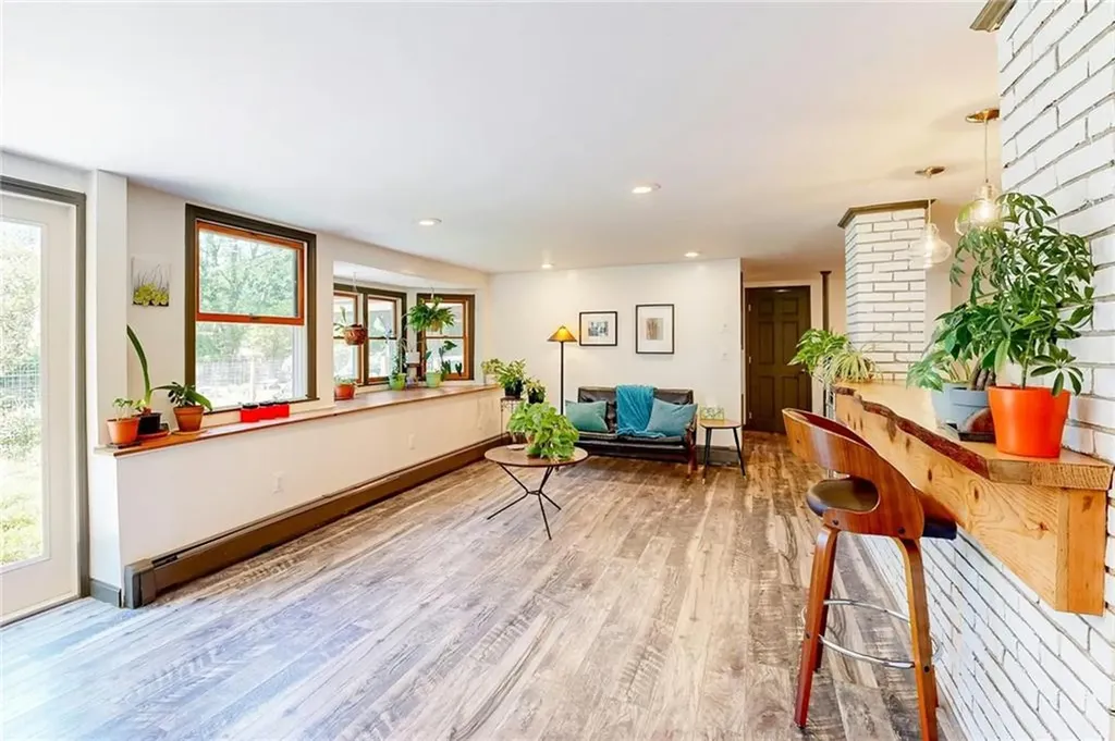 3522 Mendon Road Cumberland RI 02864