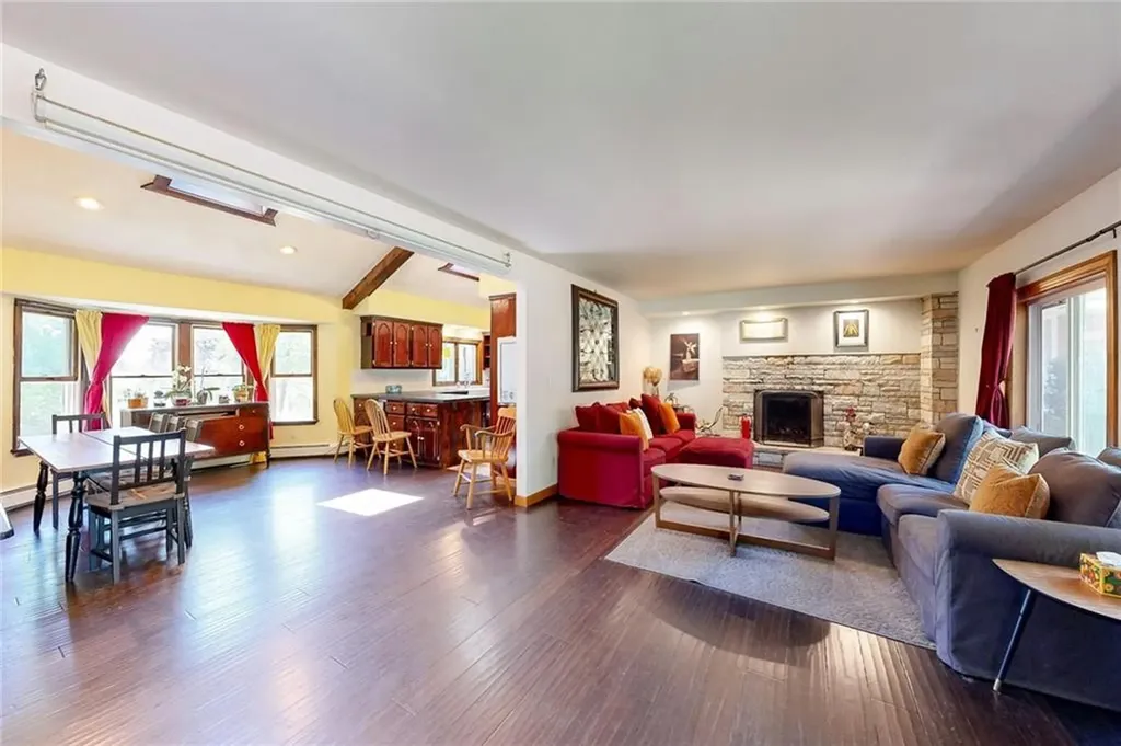 3522 Mendon Road Cumberland RI 02864