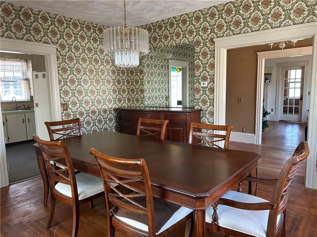 12 Bloomfield Street Pawtucket RI 02861