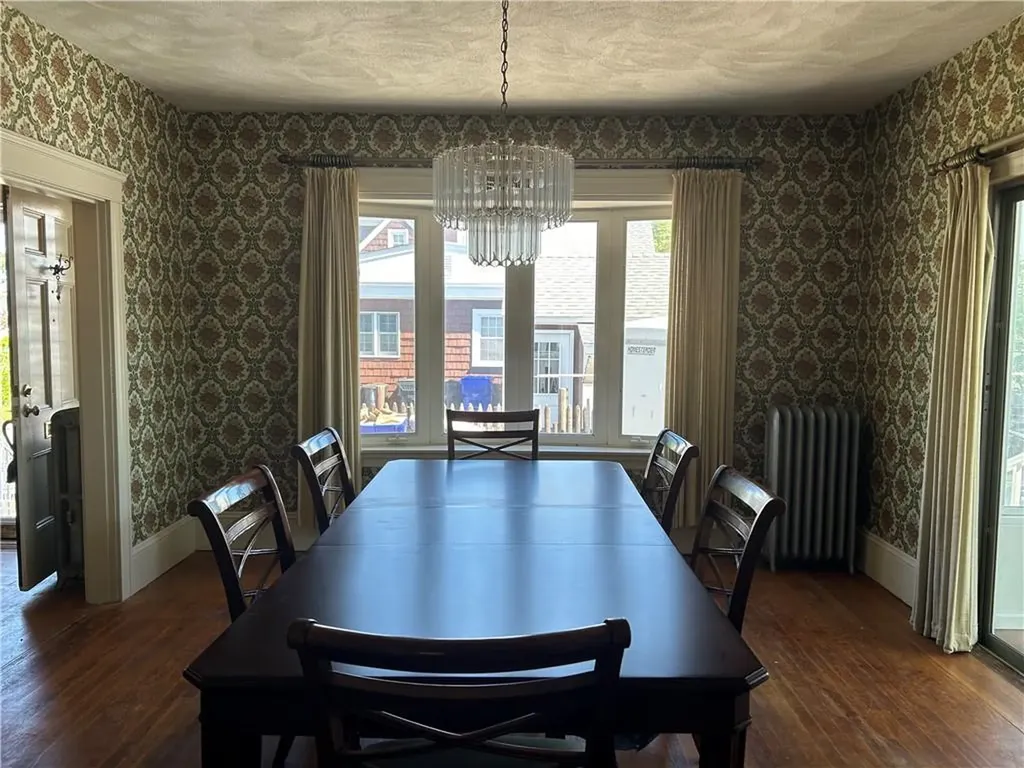 12 Bloomfield Street Pawtucket RI 02861