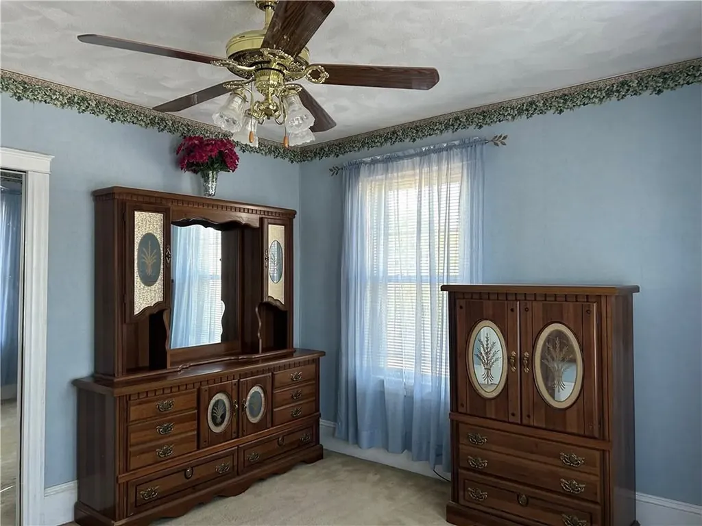 12 Bloomfield Street Pawtucket RI 02861