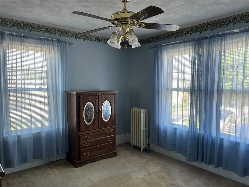 12 Bloomfield Street Pawtucket RI 02861