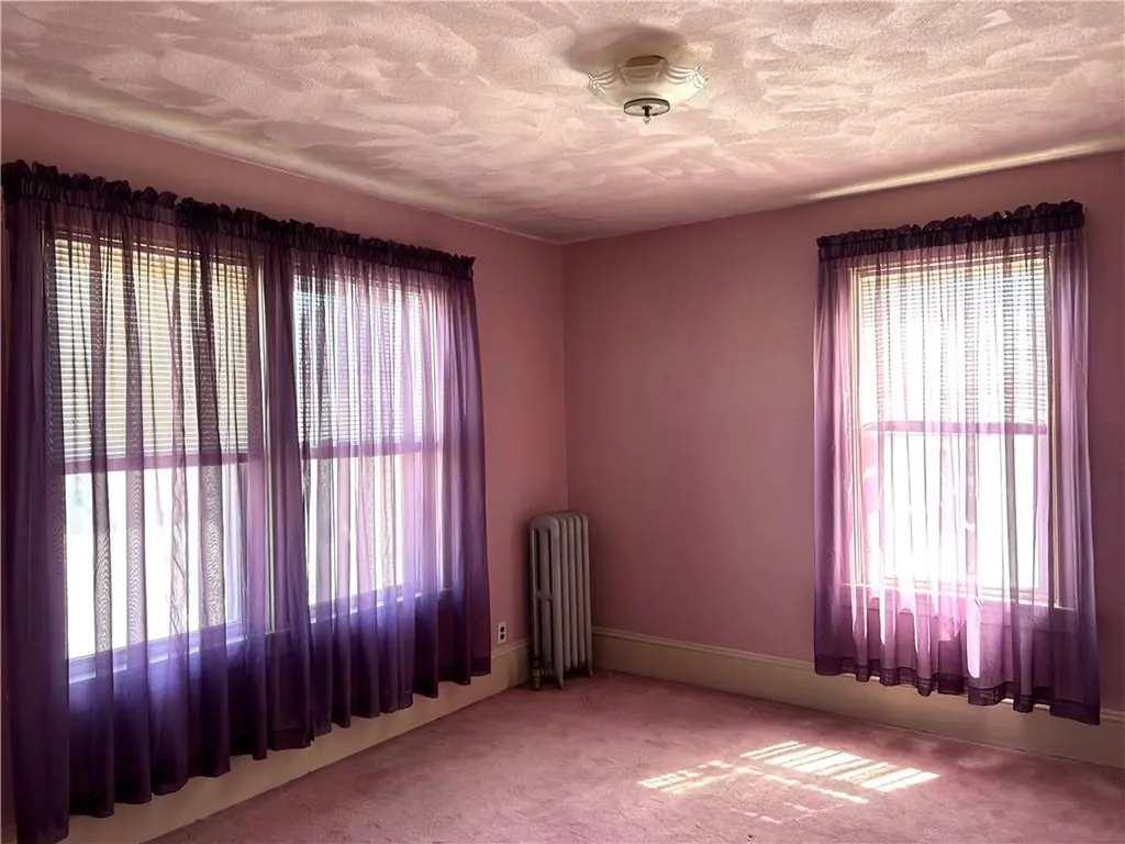 12 Bloomfield Street Pawtucket RI 02861