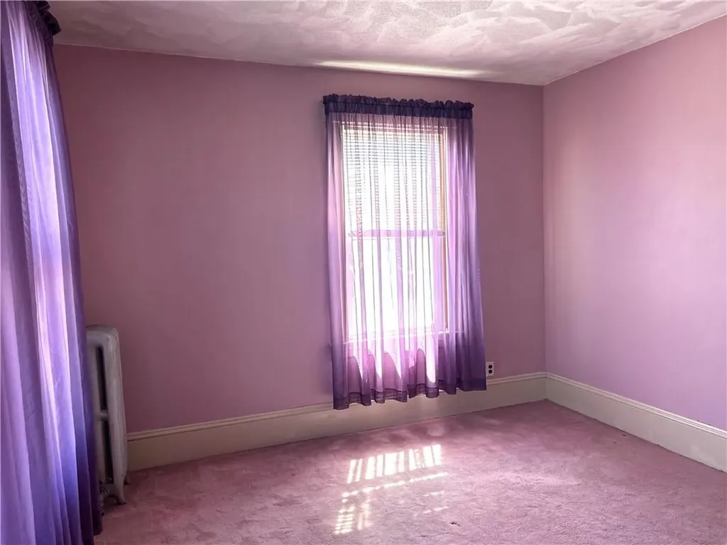 12 Bloomfield Street Pawtucket RI 02861