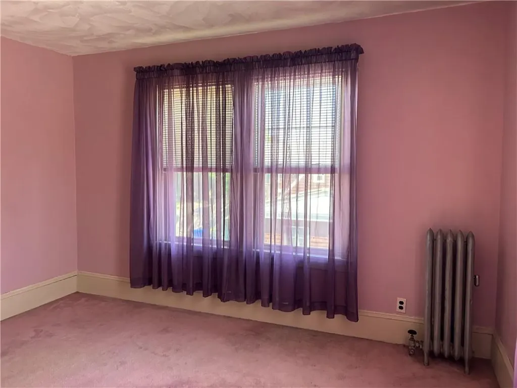 12 Bloomfield Street Pawtucket RI 02861