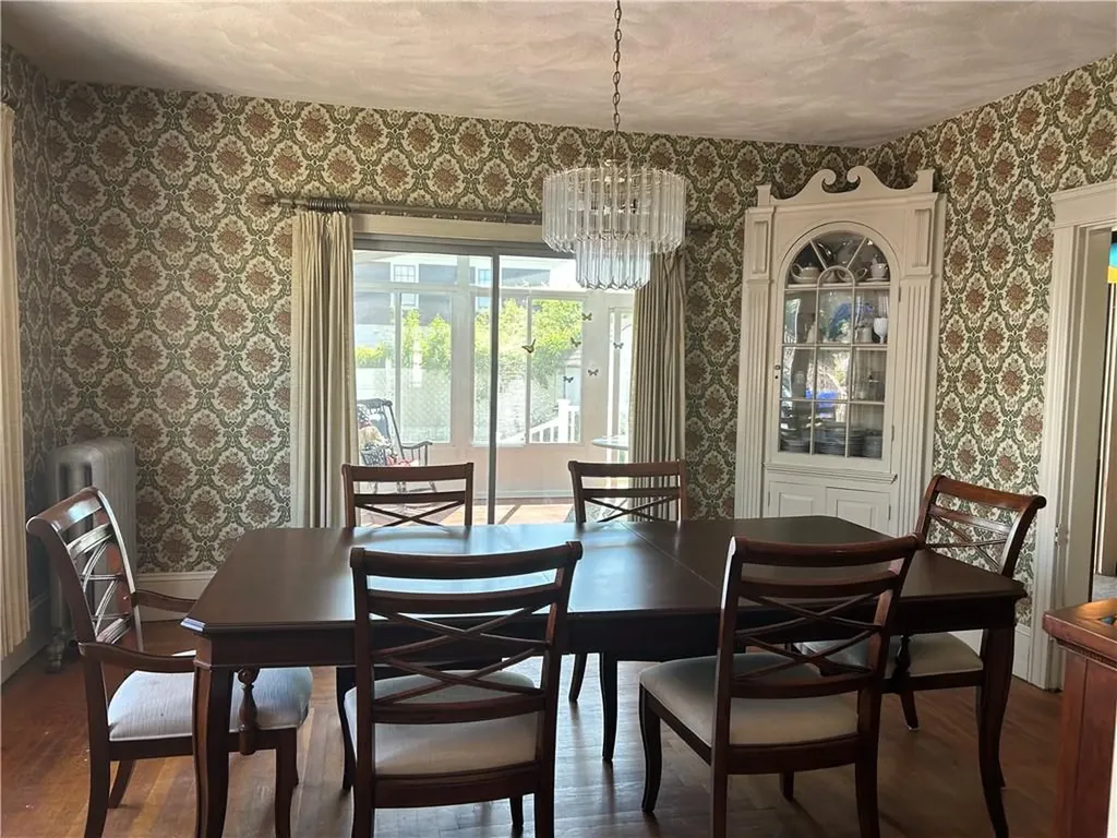 12 Bloomfield Street Pawtucket RI 02861