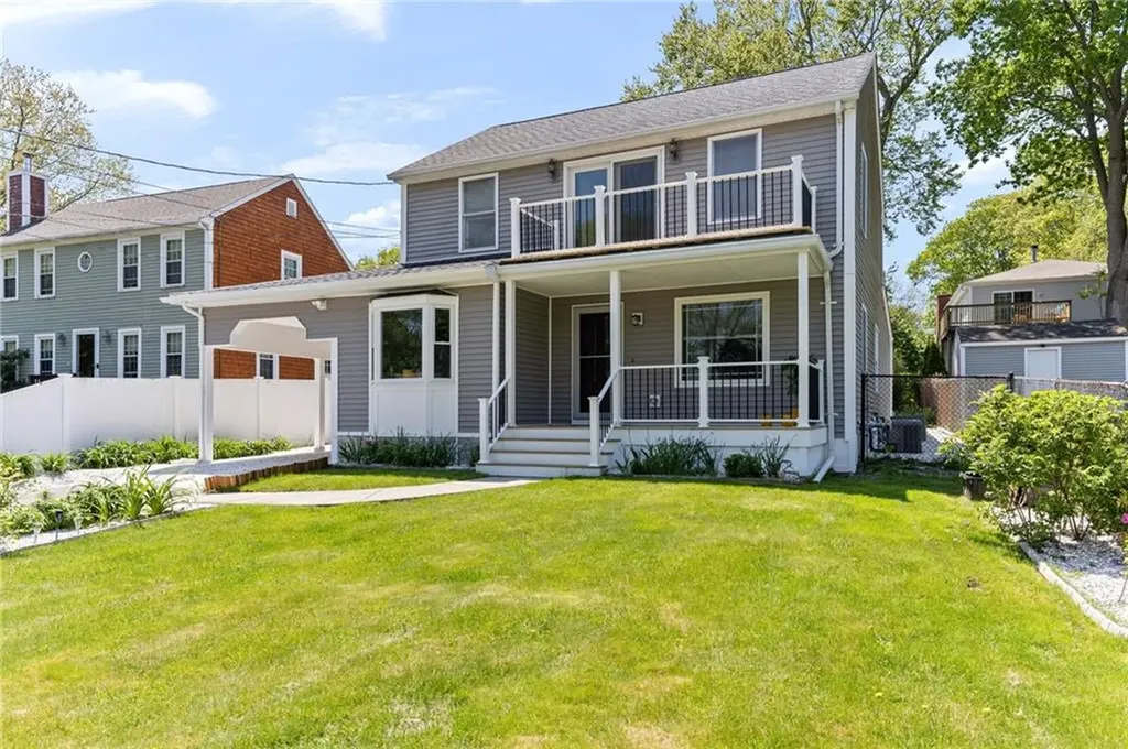 15 Cedar Drive Bristol RI 02809