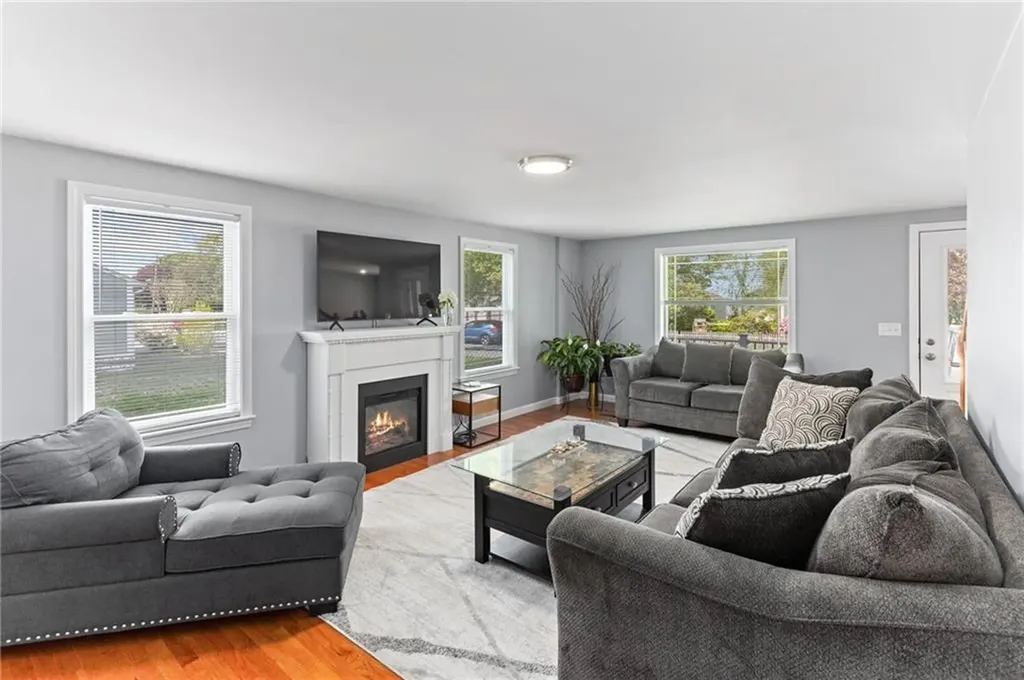 15 Cedar Drive Bristol RI 02809
