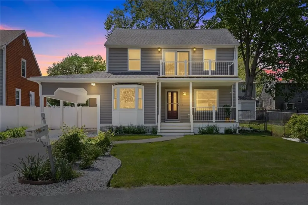 15 Cedar Drive Bristol RI 02809