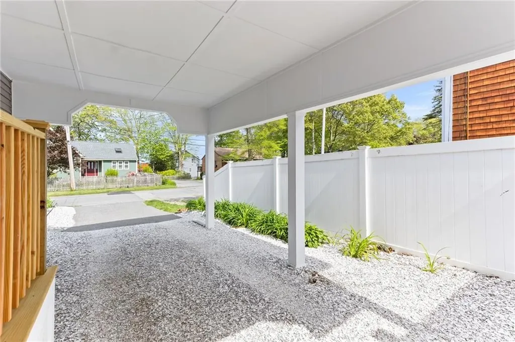 15 Cedar Drive Bristol RI 02809
