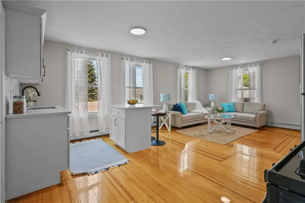 89 Cooper Avenue Woonsocket RI 02895