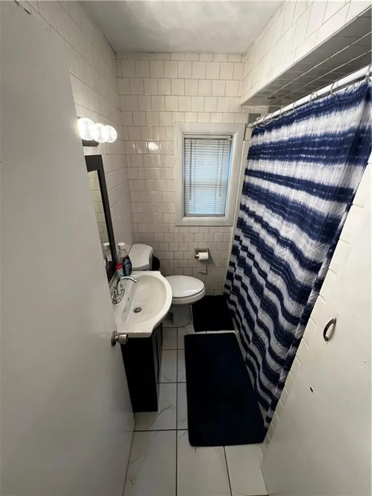 89 Cooper Avenue Woonsocket RI 02895