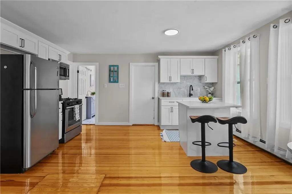 89 Cooper Avenue Woonsocket RI 02895