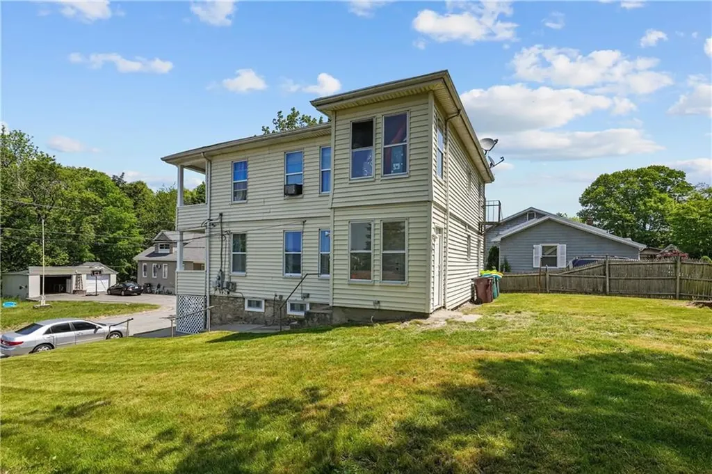 89 Cooper Avenue Woonsocket RI 02895