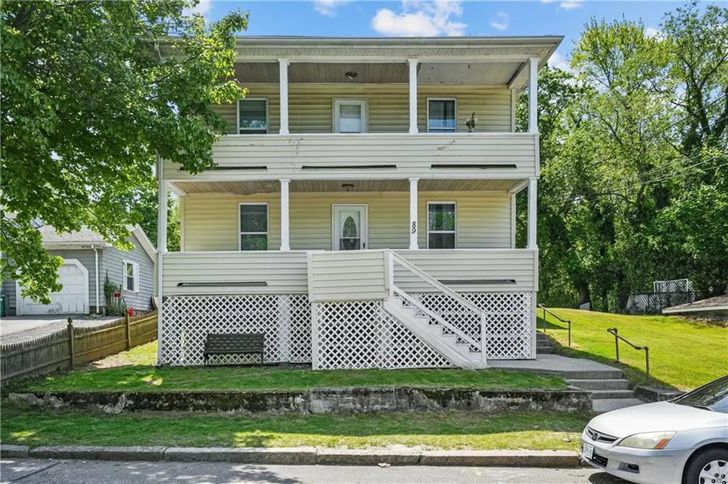 89 Cooper Avenue Woonsocket RI 02895