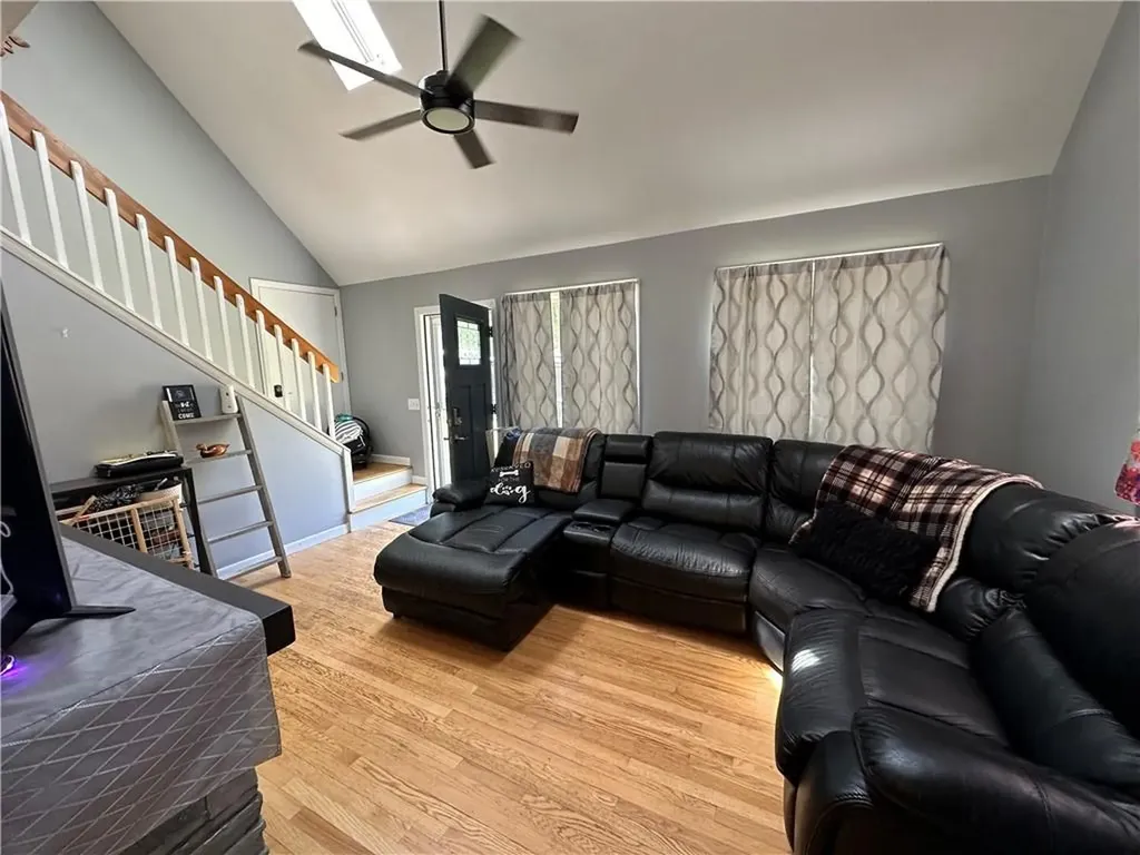 52 Old Post Road Westerly RI 02891