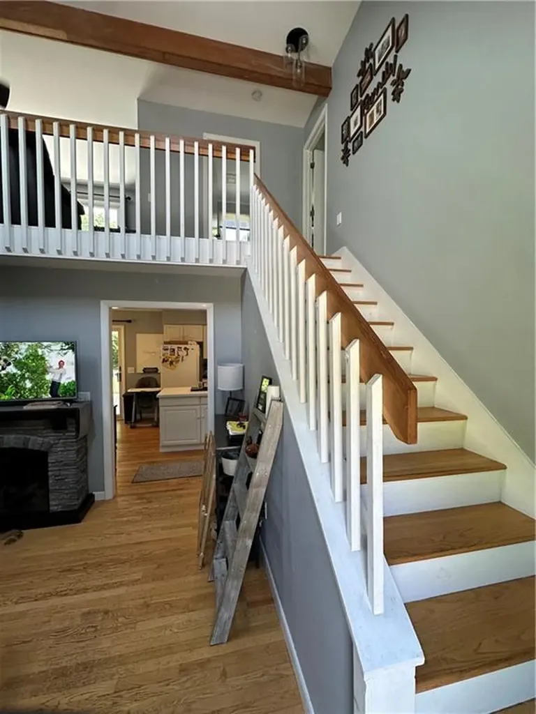 52 Old Post Road Westerly RI 02891
