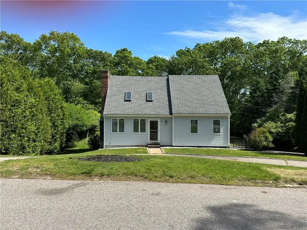 52 Old Post Road Westerly RI 02891