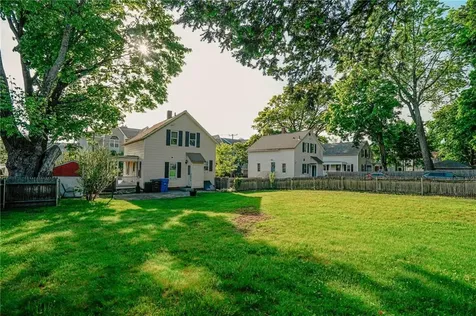 193 Roger Williams Avenue East Providence RI 02916